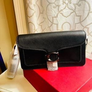 Brand NWT coach purse